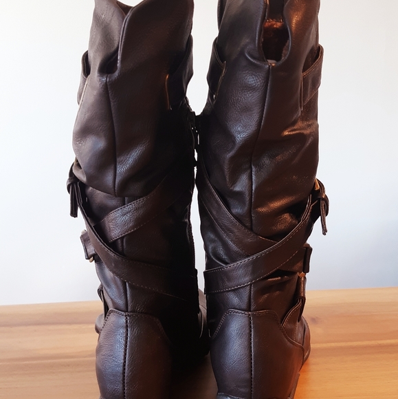 🆕️ Warm fur-lined Boots - Picture 4 of 8